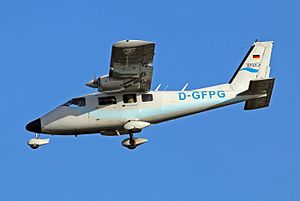 D-GFPG (17004135598).jpg