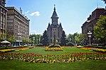 Catedrala Mitropolitana "Sf. Trei Ierarhi" Timisoara.jpg
