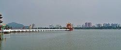 Kaohsiung Lotus Pond Wuli-Pavillon 01.jpg