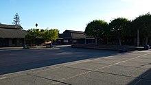 LynbrookHighSchoolSanJoseCalifornia.jpg