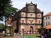 Goa Velha Basilica Bom Jesus.jpg