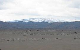 Shield-volcano-iceland (cropped).JPG