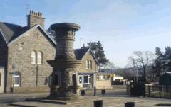 Kingussie market cross.gif