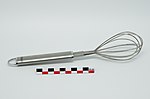 Fouet de cuisine - échelle.jpg