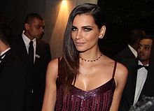 28 - Fernanda Motta (17131537862).jpg