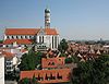 Augsburg Ulrichskirche mit Ulrichsviertel.jpg