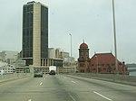 Northbound I-95 on James River Bridge (Richmond, VA) before descent.jpg