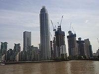 The emerging cluster at Vauxhall and Nine Elms, August, 2020. The two tall towers shown here are 69-71 Bondway (left) at 168m and St George Wharf Tower (centre) at 181m. Within five years there will be seven towers in this cluster with heights between 160m and 200m