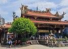 Taipei Taiwan Mengjia-Longshan-Temple-00.jpg