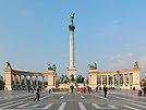 Heroes Square Budapest 2010 01 (cropped).jpg