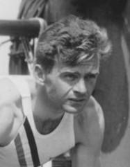 Olympic sprinters Owens Metcalfe and Wykoff 1936 (cropped).jpg