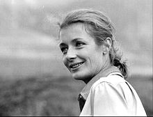 Diana Muldaur Born Free 1974.jpg