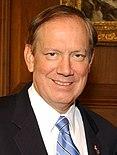 George Pataki 2004 (cropped).jpg
