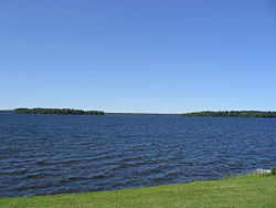 Oneida Lake seen from Yacht Club in Cicero New York.jpg