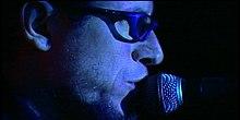Fred Zero Quatro (Jaboatão dos Guararapes, July 11, 1965) is a Brazilian composer and singer. He is the vocalist and main composer of the Pernambuco group Mundo Livre S
