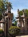 Reaching the gates II (5044586005).jpg
