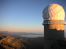 Télescope Bernard Lyot (Pic du Midi Observatory) at sunrise.jpg