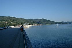 Poland Solina dam.jpg