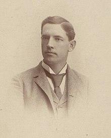 Bob Emslie baseball photo.jpg