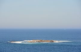 (1)Wedding Cake Island.jpg