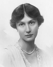 Princess Margaretha (1899-1977).png