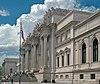 Metropolitan Museum of Art entrance NYC.JPG