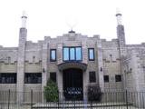 Front View of Jamea Masjid.gif