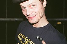 Cari Lekebusch with Broken Mind Recordings.jpg