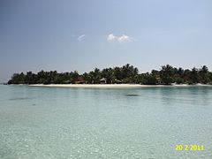 BEAUTIFUL LAGOON OF KURUMBA ISLAND - panoramio (1).jpg