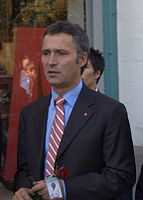 Jens stoltenberg norweigian pm 2005-sept-05 gothenburg.jpg
