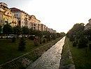 Tirana architecture 2016.jpg