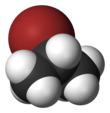 Spacefill model of 2-bromopropane