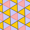 Snub triangular tiling with rhombitrihexagonal coloring.png