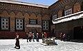 Sakya-40-Hof-2014-gje.jpg
