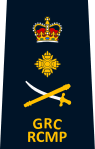 RCMP Commissioner insignia.svg