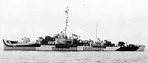 Port side view of USS Jesse Rutherford (DE-347) at New York November 1944 (BuShips 77799).jpg