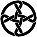 Circular-cross-decorative-knot-12crossings.svg
