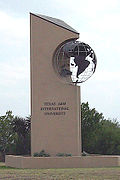 TAMIU Entrance.jpg