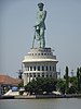 Jalesveva Jayamahe statue photo.jpg