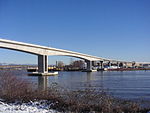 Middle arm bridge.jpg