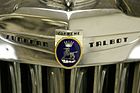 Sunbeam-Talbot badge (2919466543).jpg
