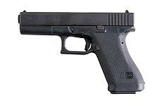 Glock 17 (6825676904) без фона.jpg