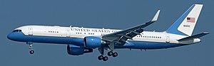 USAF C-32A crop.jpg