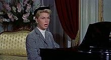 The Man Who Knew Too Much trailer screenshot Doris Day Que Sera, Sera.jpg