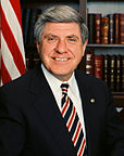 Ben Nelson official photo.jpg