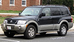 2003-2005 Mitsubishi Montero -- 03-18-2011.jpg