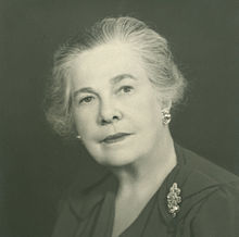 Mae Nolan.jpg