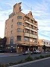 New Albury Hotel on Kiewa St in Albury.jpg
