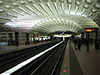 WMATA Metro Center crossvault 2009.jpg