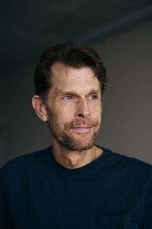 Kevin Conroy, at MCM London Comic Con, May 2018.jpg